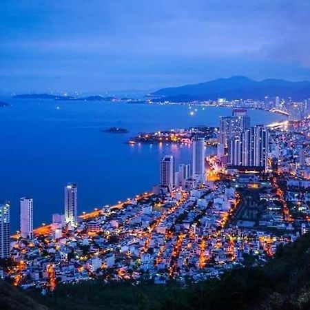 Khach San Flower Sky Nha Trang Extérieur photo